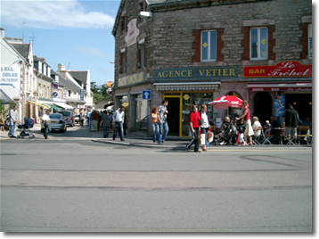 Erquy village shops